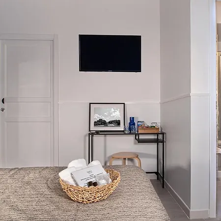Pc Boutique H, Sea View By Clapa Group Гостевой дом
