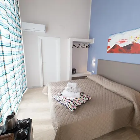 Pc Boutique H, Sea View By Clapa Group Гостевой дом
